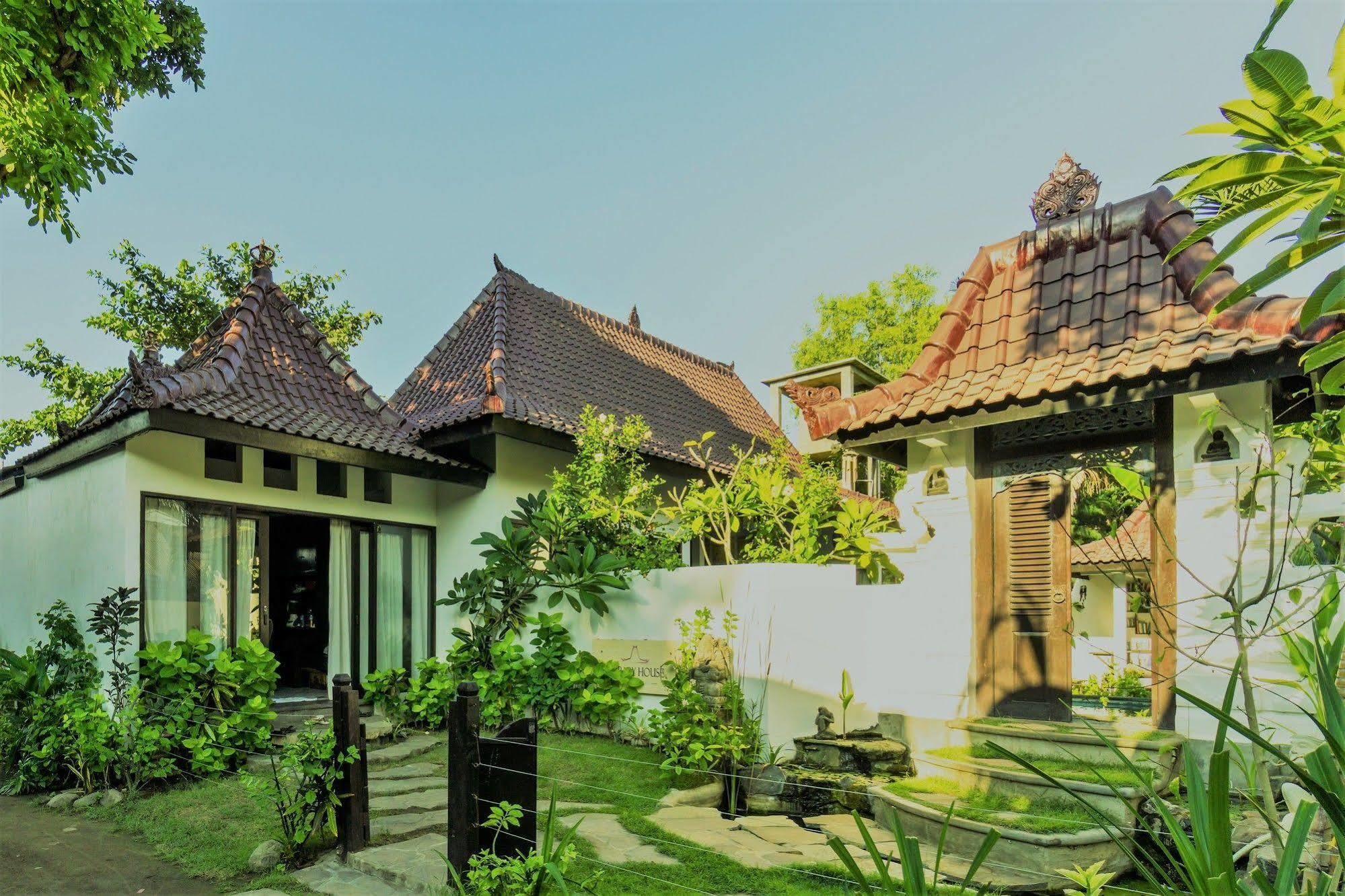 Ambary House Gili Trawangan- 2 Bedroom Private Villa, Pool Exterior foto